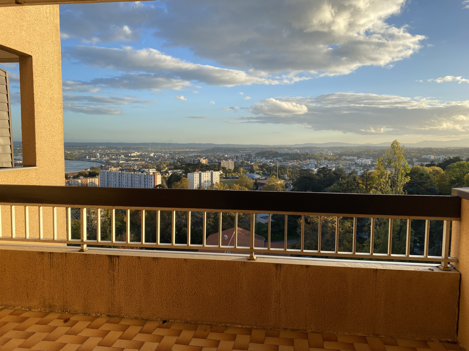 Image_, Appartement, Sainte Foy lès Lyon, ref :01376