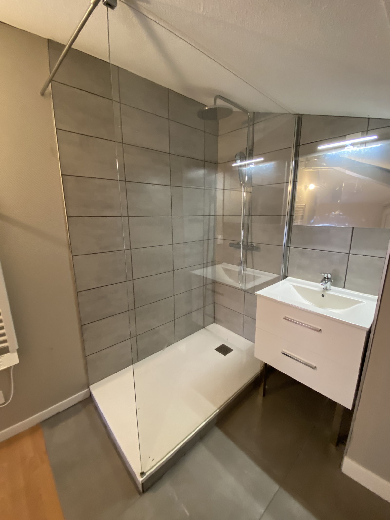 Image_, Local d'activité, Villeurbanne, ref :LCO100002504