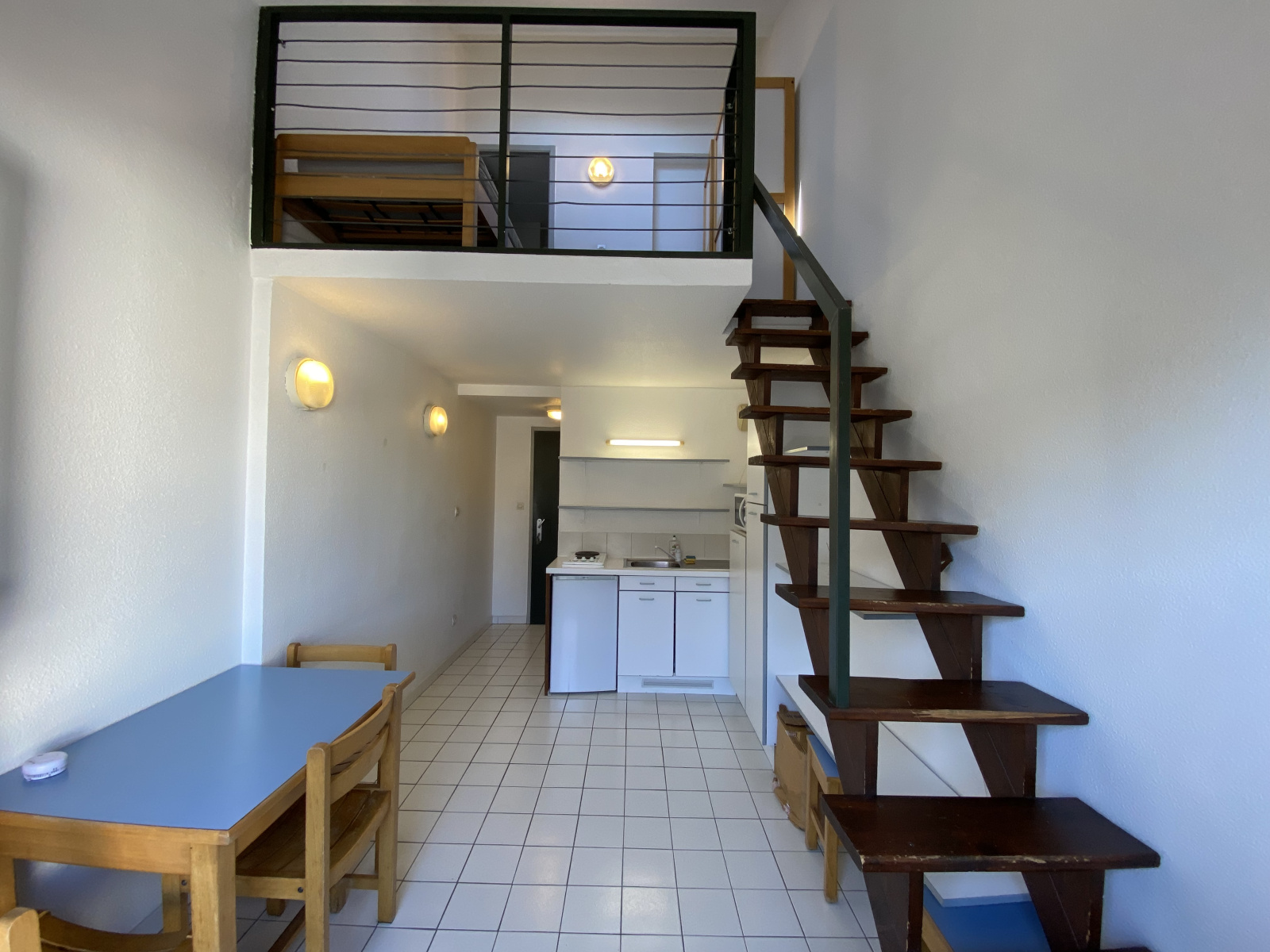 Image_, Studio, Lyon, ref :LST260002359