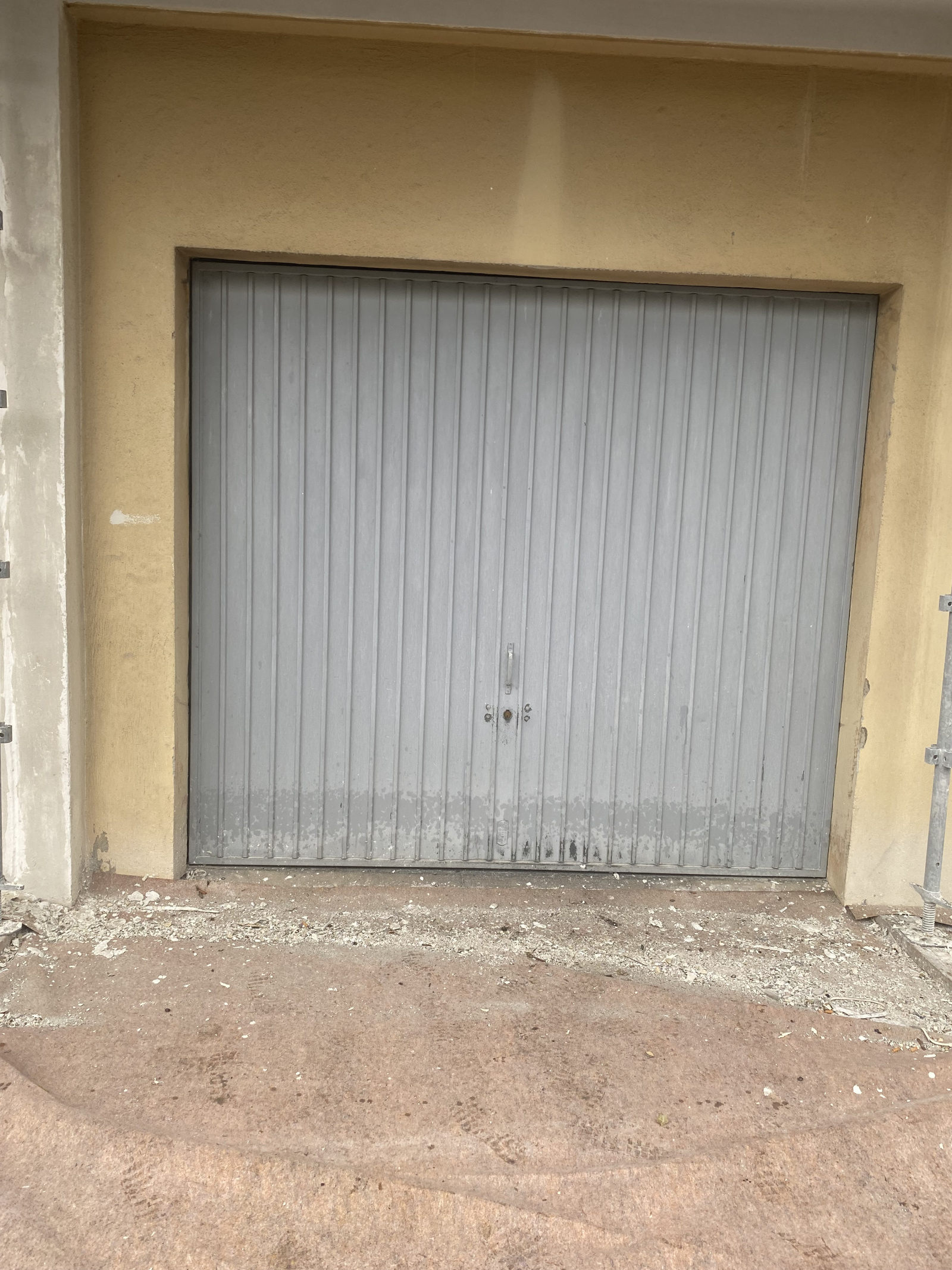 Image_, Garage, Sainte Foy lès Lyon, ref :LGA260002545