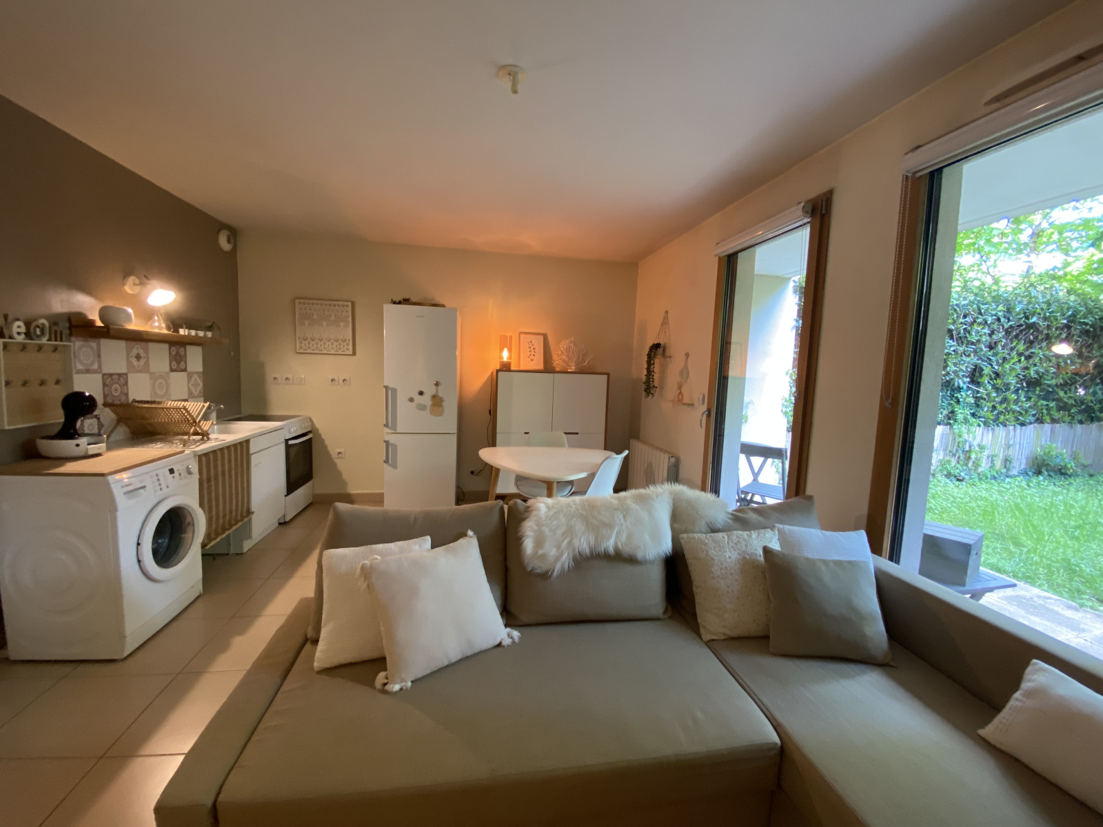 Image_, Studio, Lyon, ref :LST260002554